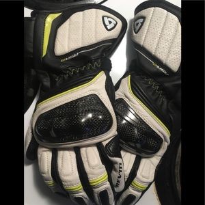 Rev it RSR 2 leather motorcycle gloves